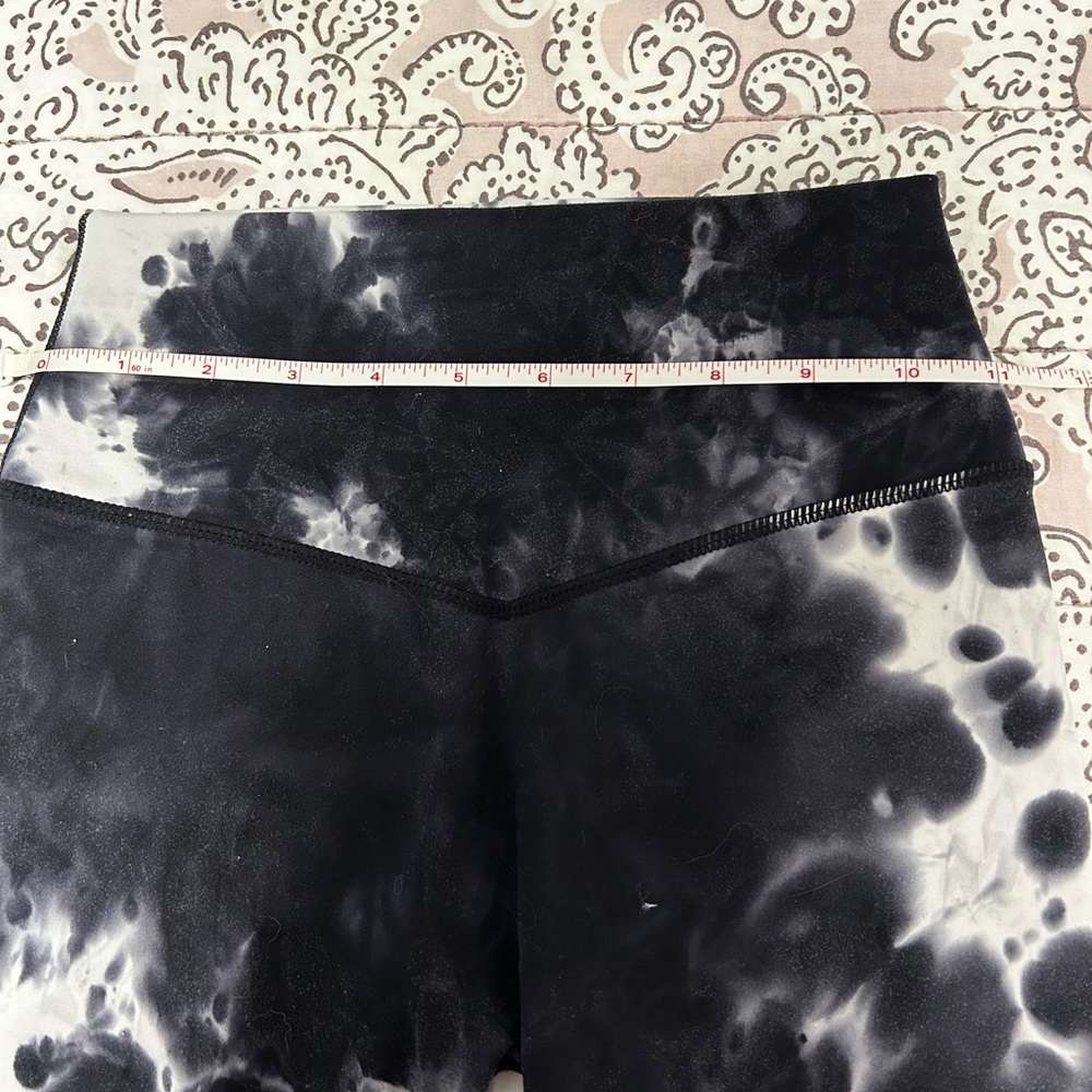 Balance Athletica OG Tie Dye Leggings - Picture 3 of 4